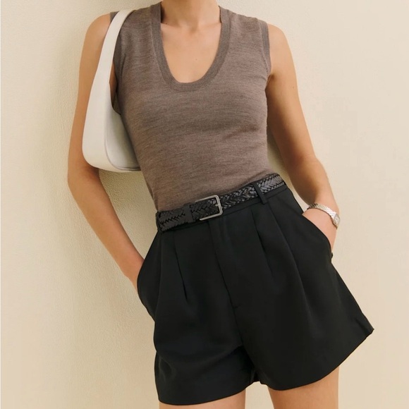 Reformation Pants - Reformation Mason High Rise Shorts Black Tencel Tailored Size 6